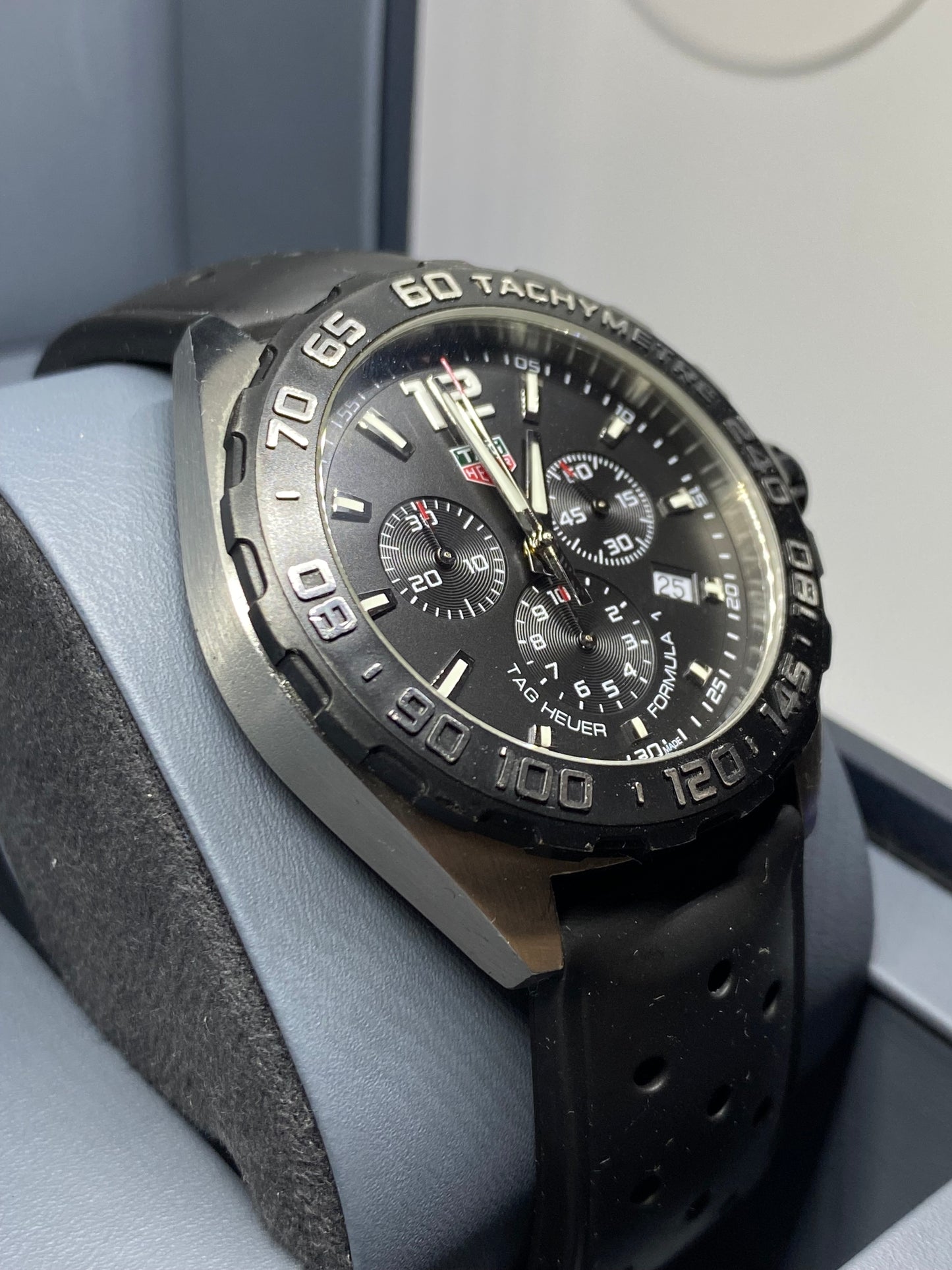 TAG Heuer Formula 1 CAZ1010
