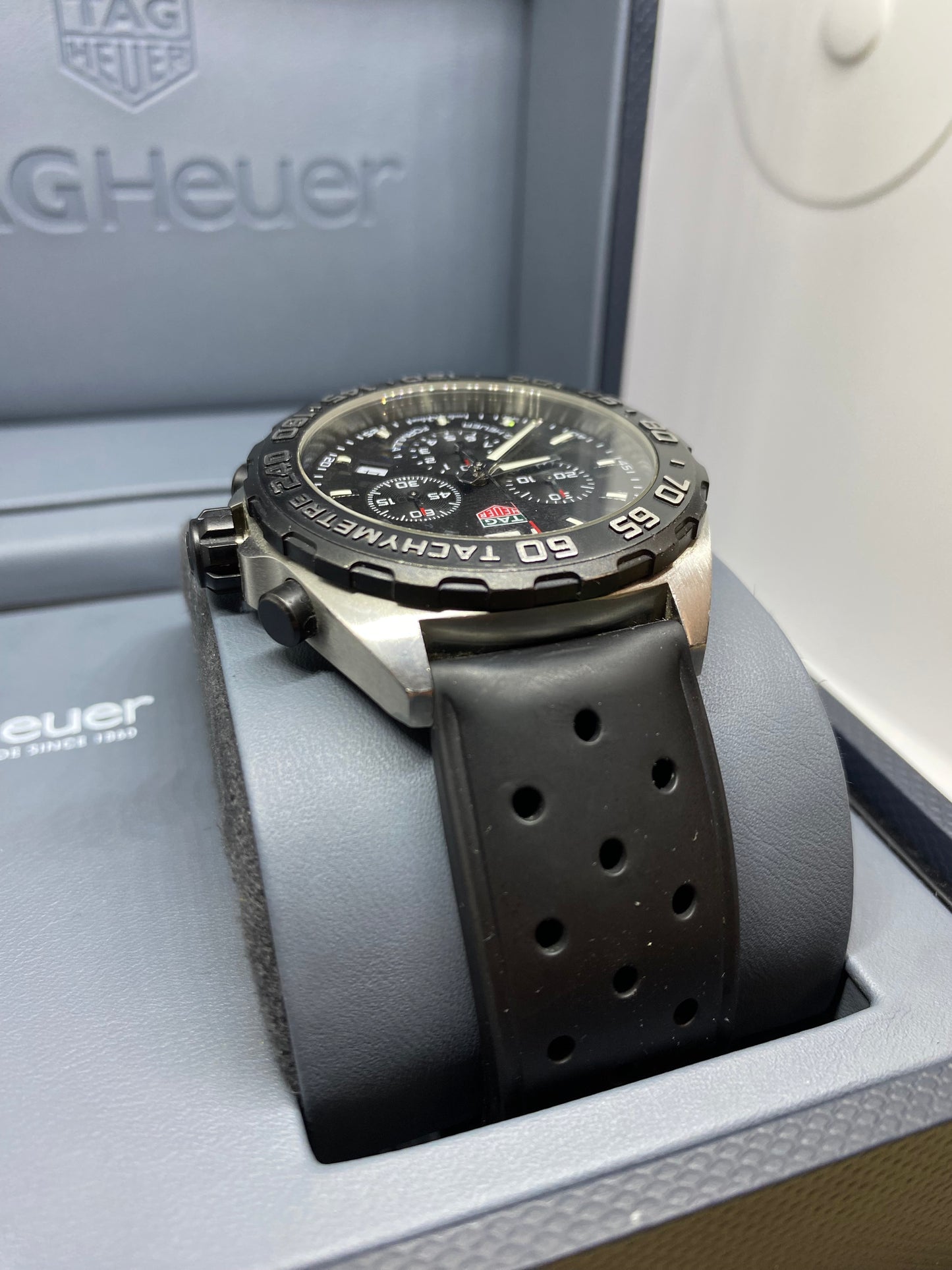 TAG Heuer Formula 1 CAZ1010