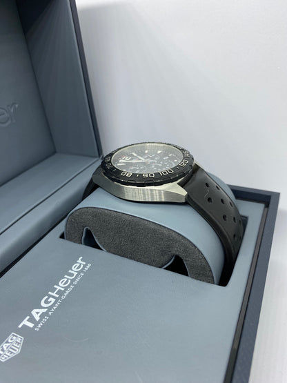 TAG Heuer Formula 1 CAZ1010